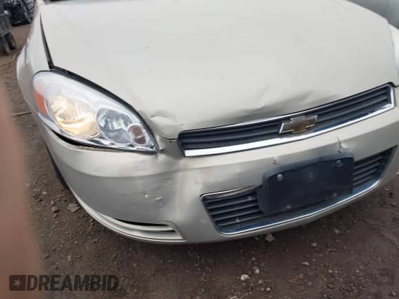 2008 Chevrolet Impala LT with VIN 2G1WT58K281341011, listed as a IAAI auction lot 43271440 with 207,347 mi miles and . Bid and sale history available at DreamBid. Image 6.