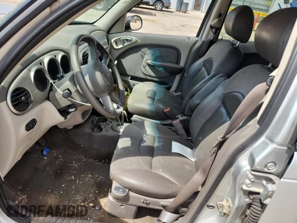 ✅ 2004 Chrysler PT Cruiser Limited • VIN: 3C8FY68B54T296779 • Lot: 69989945. Listed on Copart with Not provided. Free auction sales archive from the USA and detailed vehicle history report at DreamBid. Image 7.