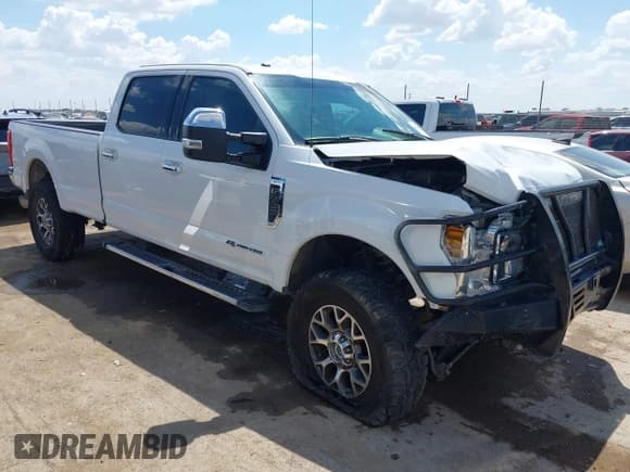 ✅ 2018 Ford F-250 King Ranch • VIN: 1FT7W2BT2JEB49420 • Lot: 43041884. Wystawiony na IAAI z przebiegiem 188 101 mil. Bezpłatny archiwum sprzedaży aukcyjnych z USA i szczegółowy raport historii pojazdu na DreamBid. Zdjęcie 1.