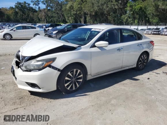 ✅ 2017 Nissan Altima S • VIN: 1N4AL3AP2HC119662 • Lot: 92071785. Wystawiony na Copart z przebiegiem 167 051 mil. Bezpłatny archiwum sprzedaży aukcyjnych z USA i szczegółowy raport historii pojazdu na DreamBid. Zdjęcie 1.
