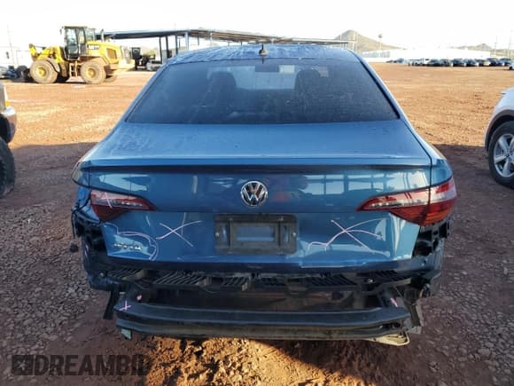 ✅ 2019 Volkswagen Jetta S • VIN: 3VWC57BUXKM068634 • Лот: 82447315. Опубликован ранее на Copart с пробегом 124 242 миль. Бесплатный доступ к архиву аукционных продаж из США и подробный отчёт об истории автомобиля на DreamBid. Изображение 6.
