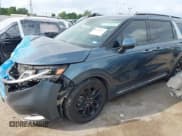 ✅ 2024 Kia Carnival SX Prestige • VIN: KNDNE5H33R6375166 • Lot: 42114307. Listed on IAAI with 22,344 mi. Free auction sales archive from the USA and detailed vehicle history report at DreamBid. Image 2.