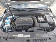 ✅ 2015 Volkswagen Passat S • VIN: 1VWAT7A31FC084377 • Lot: 43484091. Wystawiony na IAAI z przebiegiem 107 754 mil. Bezpłatny archiwum sprzedaży aukcyjnych z USA i szczegółowy raport historii pojazdu na DreamBid. Zdjęcie 10.