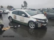 ✅ 2013 Chevrolet Volt • VIN: 1G1RE6E4XDU125764 • Lot: 82179954. Wystawiony na Copart z przebiegiem 260 786 mil. Bezpłatny archiwum sprzedaży aukcyjnych z USA i szczegółowy raport historii pojazdu na DreamBid. Zdjęcie 4.