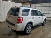 ✅ 2010 Ford Escape XLT • VIN: 1FMCU9DG8AKC63349 • Lot: 95411635. Wystawiony na Copart z przebiegiem 136 160 mil. Bezpłatny archiwum sprzedaży aukcyjnych z USA i szczegółowy raport historii pojazdu na DreamBid. Zdjęcie 3.
