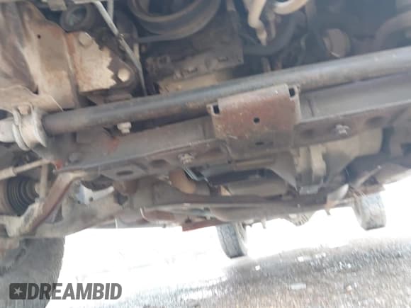 ✅ 2009 Chevrolet Silverado 2500HD LT • VIN: 1GCHK59K99E147190 • Lot: 42651797. Wystawiony na IAAI z przebiegiem 284 045 mil. Bezpłatny archiwum sprzedaży aukcyjnych z USA i szczegółowy raport historii pojazdu na DreamBid. Zdjęcie 15.