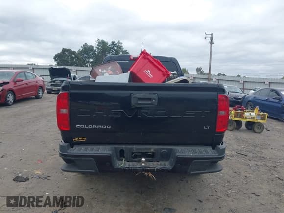 ✅ 2021 Chevrolet Colorado 2WD LT • VIN: 1GCHSCEA3M1275104 • Lot: 43413558. Listed on IAAI with 94,007 mi. Free auction sales archive from the USA and detailed vehicle history report at DreamBid. Image 16.