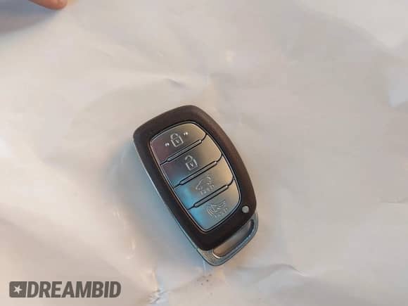 2022 Hyundai Ioniq SE с VIN KMHC75LC3NU276163, выставлен на аукционе IAAI как лот 43265159 с пробегом 59 322 миль миль и . История ставок и продаж доступна на DreamBid. Изображение 11.