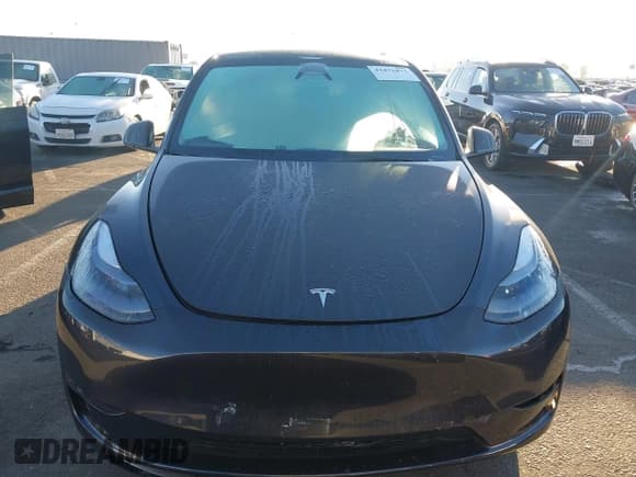 ✅ 2024 Tesla Model Y Performance • VIN: 7SAYGDEF9RF054062 • Lot: 43471873. Wystawiony na IAAI z przebiegiem 7 148 mil. Bezpłatny archiwum sprzedaży aukcyjnych z USA i szczegółowy raport historii pojazdu na DreamBid. Zdjęcie 12.