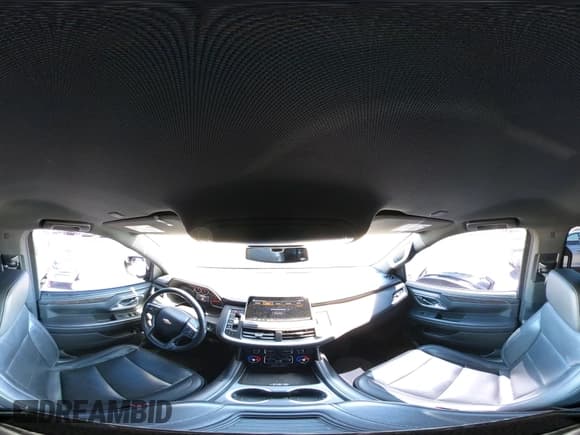 ✅ 2021 Chevrolet Suburban LT • VIN: 1GNSKCKD9MR263360 • Lot: 42205517. Wystawiony na IAAI z przebiegiem 127 733 mil. Bezpłatny archiwum sprzedaży aukcyjnych z USA i szczegółowy raport historii pojazdu na DreamBid. Zdjęcie 19.