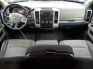 ✅ 2009 Dodge 1500 SLT • VIN: 1D3HV13T19S709125 • Lot: 92277205. Wystawiony na Copart z przebiegiem 126 657 mil. Bezpłatny archiwum sprzedaży aukcyjnych z USA i szczegółowy raport historii pojazdu na DreamBid. Zdjęcie 8.