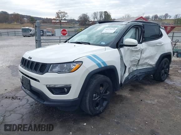 2021 Jeep Compass Latitude with VIN 3C4NJDBB6MT557755, listed as a IAAI auction lot 40976028 with 24,972 mi miles and . Bid and sale history available at DreamBid. Image 17.
