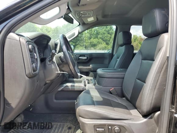 ✅ 2021 Chevrolet Silverado 1500 LTZ • VIN: 3GCUYGET5MG150323 • Lot: 62711705. Wystawiony na Copart z przebiegiem 47 306 mil. Bezpłatny archiwum sprzedaży aukcyjnych z USA i szczegółowy raport historii pojazdu na DreamBid. Zdjęcie 7.