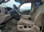 ✅ 2004 Ford F-250 XL • VIN: 1FTNX21L34EA81171 • Lot: 61242825. Wystawiony na Copart z przebiegiem 308 532 mil. Bezpłatny archiwum sprzedaży aukcyjnych z USA i szczegółowy raport historii pojazdu na DreamBid. Zdjęcie 7.