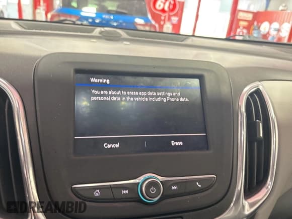 ✅ 2020 Chevrolet Equinox LT • VIN: 2GNAXJEV6L6231174 • Лот: 42186278. Опубликован ранее на IAAI с пробегом 40 489 миль. Бесплатный доступ к архиву аукционных продаж из США и подробный отчёт об истории автомобиля на DreamBid. Изображение 1.