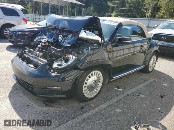 ✅ 2014 Volkswagen Beetle 1.8T • VIN: 3VW517AT4EM819941 • Lot: 68543185. Wystawiony na Copart z przebiegiem 57 218 mil. Bezpłatny archiwum sprzedaży aukcyjnych z USA i szczegółowy raport historii pojazdu na DreamBid. Zdjęcie 1.