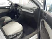 ✅ 2018 Volkswagen Tiguan S • VIN: 3VV0B7AX5JM108371 • Lot: 43047823. Listed on IAAI with 80,531 mi. Free auction sales archive from the USA and detailed vehicle history report at DreamBid. Image 5.