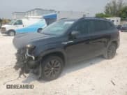 ✅ 2024 Volkswagen Taos S • VIN: 3VV5X7B29RM101364 • Лот: 69800755. Опубликован ранее на Copart с пробегом 15 207 миль. Бесплатный доступ к архиву аукционных продаж из США и подробный отчёт об истории автомобиля на DreamBid. Изображение 1.