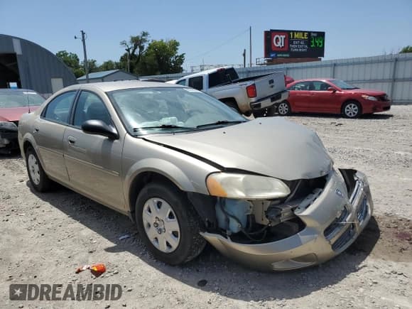 ✅ 2002 Dodge Stratus SXT • VIN: 1B3EL46R22N262913 • Lot: 65533925. Wystawiony na Copart z przebiegiem Nie podano. Bezpłatny archiwum sprzedaży aukcyjnych z USA i szczegółowy raport historii pojazdu na DreamBid. Zdjęcie 4.