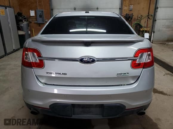 ✅ 2012 Ford Taurus SHO • VIN: 1FAHP2KT8CG138579 • Лот: 80140245. Опубликован ранее на Copart с пробегом 134 391 миль. Бесплатный доступ к архиву аукционных продаж из США и подробный отчёт об истории автомобиля на DreamBid. Изображение 6.