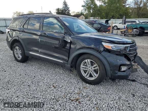 ✅ 2020 Ford Explorer XLT • VIN: 1FMSK8DH6LGC05959 • Lot: 85093815. Listed on Copart with 69,628 mi. Free auction sales archive from the USA and detailed vehicle history report at DreamBid. Image 4.