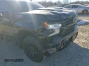 ✅ 2023 Chevrolet Silverado 1500 LT Trail Boss • VIN: 3GCUDFE84PG273892 • Lot: 46909745. Wystawiony na Copart z przebiegiem 59 466 mil. Bezpłatny archiwum sprzedaży aukcyjnych z USA i szczegółowy raport historii pojazdu na DreamBid. Zdjęcie 11.