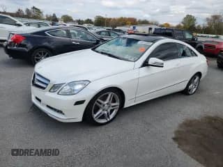 ✅ 2011 Mercedes-Benz E 350 • VIN: WDDKJ5GB9BF120072 • Лот: 89872585. Опубликован ранее на Copart с пробегом 188 860 миль. Бесплатный доступ к архиву аукционных продаж из США и подробный отчёт об истории автомобиля на DreamBid. Изображение 1.