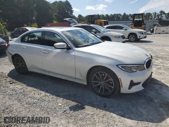 2021 BMW 3 Series 330i with VIN 3MW5R1J04M8B91740, listed as a Copart auction lot 64383555 with 77,484 mi miles and Salvage title. Bid and sale history available at DreamBid. Image 4.