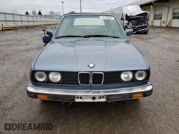 ✅ 1989 BMW 3 Series • VIN: WBABB2307KEC19246 • Лот: 47728825. Опубликован ранее на Copart с пробегом 180 372 миль. Бесплатный доступ к архиву аукционных продаж из США и подробный отчёт об истории автомобиля на DreamBid. Изображение 5.