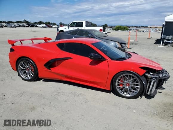 ✅ 2023 Chevrolet Corvette 2LT • VIN: 1G1YB2D41P5108591 • Lot: 65610735. Listed on Copart with 6,255 mi. Free auction sales archive from the USA and detailed vehicle history report at DreamBid. Image 4.