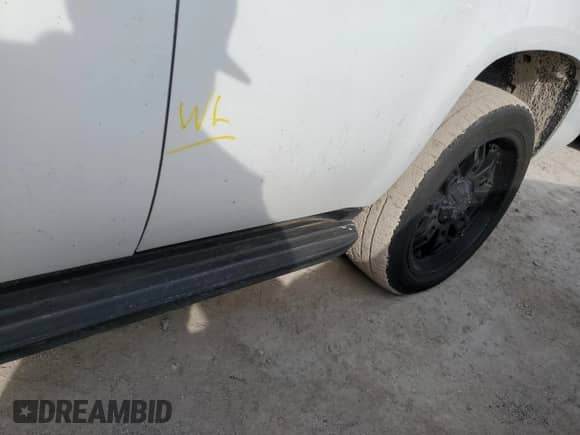 2011 Chevrolet Tahoe Commercial with VIN 1GNSK4E05BR228410, listed as a Copart auction lot 76700774 with Not provided miles and Salvage title. Bid and sale history available at DreamBid. Image 12.