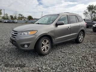 2012 Hyundai Santa Fe Limited с VIN 5XYZKDAG0CG139385, выставлен на аукционе Copart как лот 84425045 с пробегом 211 465 миль миль и Списание • Salvage title. История ставок и продаж доступна на DreamBid. Изображение 1.