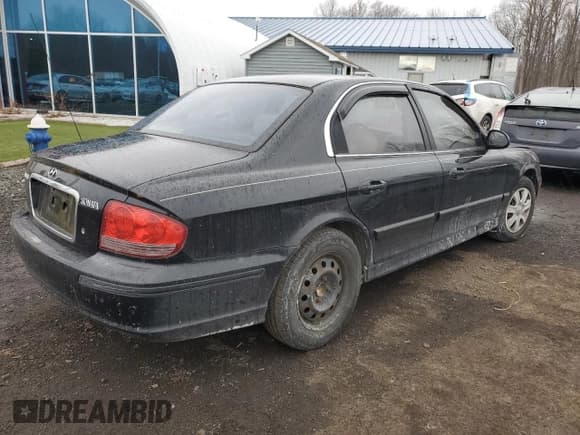 ✅ 2005 Hyundai Sonata GL • VIN: KMHWF25S25A190346 • Лот: 42664705. Опубликован ранее на Copart с пробегом 230 408 миль. Бесплатный доступ к архиву аукционных продаж из США и подробный отчёт об истории автомобиля на DreamBid. Изображение 3.