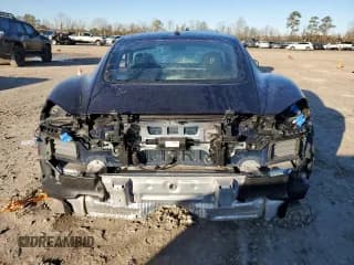 ✅ 2022 Porsche Cayman S • VIN: WP0AB2A86NS263085 • Lot: 41778665. Wystawiony na Copart z przebiegiem 35 682 mil. Bezpłatny archiwum sprzedaży aukcyjnych z USA i szczegółowy raport historii pojazdu na DreamBid. Zdjęcie 6.