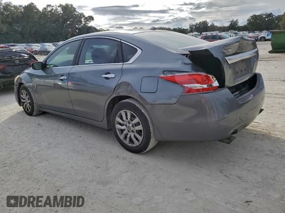 ✅ 2015 Nissan Altima SL • VIN: 1N4AL3AP8FC434169 • Лот: 94321945. Опубликован ранее на Copart с пробегом 162 071 миль. Бесплатный доступ к архиву аукционных продаж из США и подробный отчёт об истории автомобиля на DreamBid. Изображение 2.