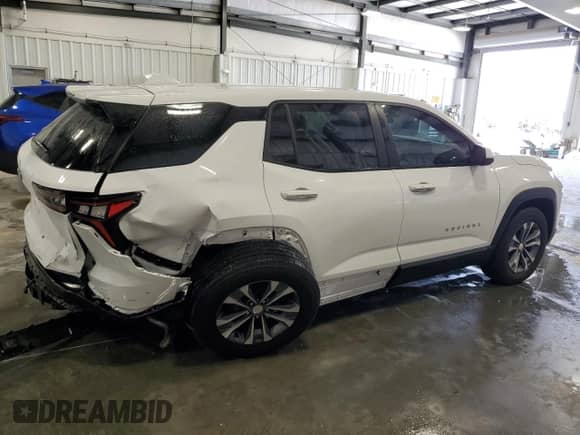 2025 Chevrolet Equinox FWD LT z VIN 3GNAXHEG6SL206263, wystawiony jako Copart lot #55132215 z przebiegiem 6 854 mil mil oraz Czysty tytuł • Clean title. Historia ofert i sprzedaży dostępna na DreamBid. Obrazek 3.