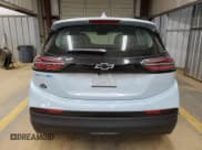 ✅ 2023 Chevrolet Bolt EV 2LT • VIN: 1G1FX6S06P4156139 • Lot: 70036964. Wystawiony na Copart z przebiegiem 9 676 mil. Bezpłatny archiwum sprzedaży aukcyjnych z USA i szczegółowy raport historii pojazdu na DreamBid. Zdjęcie 6.