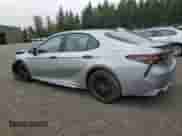 2022 Toyota Camry SE z VIN 4T1G11BK6NU059498, wystawiony jako Copart lot #80490485 z przebiegiem 34 435 mil mil oraz Szkoda całkowita • Salvage title. Historia ofert i sprzedaży dostępna na DreamBid. Obrazek 2.