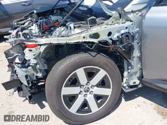 ✅ 2024 Honda Prologue EX • VIN: 3GPKHURM9RS535380 • Lot: 42015874. Listed on IAAI with 3,367 mi. Free auction sales archive from the USA and detailed vehicle history report at DreamBid. Image 20.