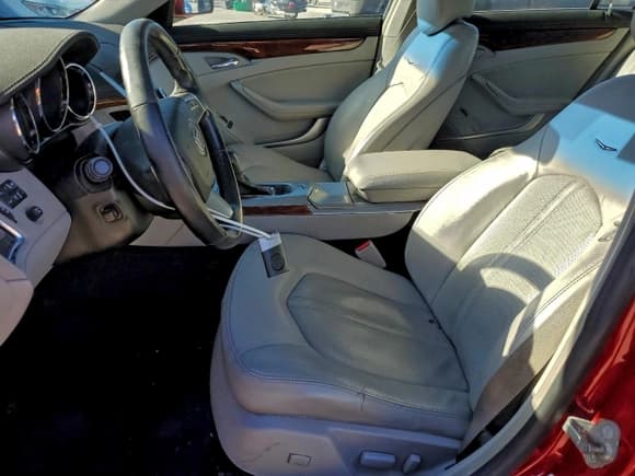 ✅ 2010 Cadillac CTS • VIN: 1G6DM5EV7A0125055 • Lot: 94754775. Listed on Copart with 146,895 mi. Free auction sales archive from the USA and detailed vehicle history report at DreamBid. Image 7.