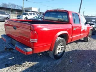 ✅ 2003 Dodge Dakota Sport • VIN: 1D7HL38N73S299948 • Lot: 41392261. Wystawiony na IAAI z przebiegiem 271 377 mil. Bezpłatny archiwum sprzedaży aukcyjnych z USA i szczegółowy raport historii pojazdu na DreamBid. Zdjęcie 4.