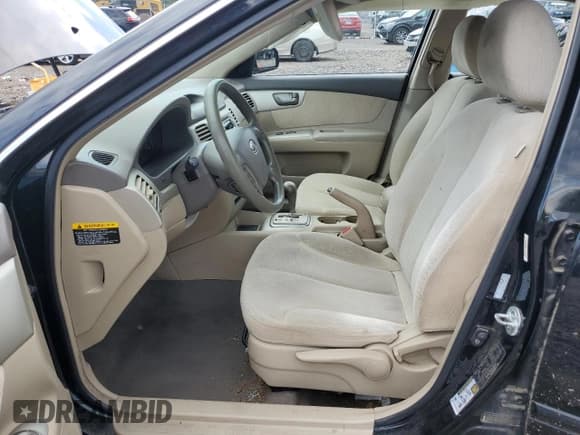 ✅ 2008 Kia Optima LX • VIN: KNAGE123385199943 • Lot: 65770135. Listed on Copart with 83,748 mi. Free auction sales archive from the USA and detailed vehicle history report at DreamBid. Image 7.