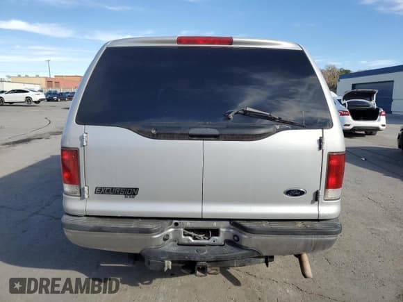 ✅ 2001 Ford Excursion Special Serv • VIN: 1FMNU40L31ED57944 • Lot: 82063804. Wystawiony na Copart z przebiegiem 212 894 mil. Bezpłatny archiwum sprzedaży aukcyjnych z USA i szczegółowy raport historii pojazdu na DreamBid. Zdjęcie 6.