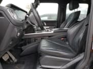 ✅ 2023 Mercedes-Benz G 550 • VIN: W1NYC6BJ6PX474791 • Lot: 47019915. Wystawiony na Copart z przebiegiem 24 696 mil. Bezpłatny archiwum sprzedaży aukcyjnych z USA i szczegółowy raport historii pojazdu na DreamBid. Zdjęcie 7.