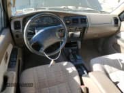 ✅ 1998 Toyota 4Runner • VIN: JT3HM84RXW0030408 • Лот: 54336115. Опубликован ранее на Copart с пробегом 131 673 миль. Бесплатный доступ к архиву аукционных продаж из США и подробный отчёт об истории автомобиля на DreamBid. Изображение 8.