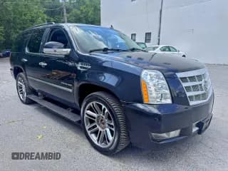 ✅ 2012 Cadillac Escalade Premium • VIN: 1GYS4CEF7CR220872 • Lot: 96767315. Listed on Copart with 222,290 mi. Free auction sales archive from the USA and detailed vehicle history report at DreamBid. Image 1.