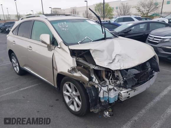 ✅ 2011 Lexus RX 350 • VIN: 2T2BK1BA8BC113956 • Lot: 41719668. Wystawiony na IAAI z przebiegiem 106 783 mil. Bezpłatny archiwum sprzedaży aukcyjnych z USA i szczegółowy raport historii pojazdu na DreamBid. Zdjęcie 1.