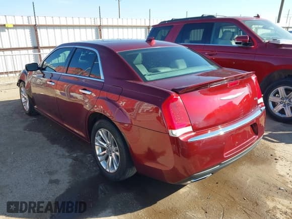 ✅ 2016 Chrysler 300 C • VIN: 2C3CCAEG1GH135515 • Lot: 43461516. Wystawiony na IAAI z przebiegiem 125 848 mil. Bezpłatny archiwum sprzedaży aukcyjnych z USA i szczegółowy raport historii pojazdu na DreamBid. Zdjęcie 3.