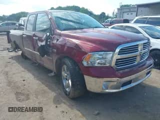 2017 Ram 1500 Big Horn с VIN 1C6RR7GT1HS602497, выставлен на аукционе IAAI как лот 42245805 с пробегом 85 944 миль миль и . История ставок и продаж доступна на DreamBid. Изображение 1.