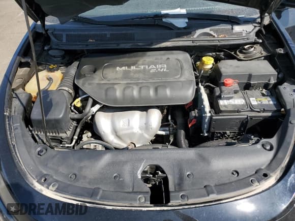 ✅ 2016 Dodge Dart SXT • VIN: 1C3CDFBB1GD629857 • Лот: 71009205. Опубликован ранее на Copart с пробегом 143 282 миль. Бесплатный доступ к архиву аукционных продаж из США и подробный отчёт об истории автомобиля на DreamBid. Изображение 11.